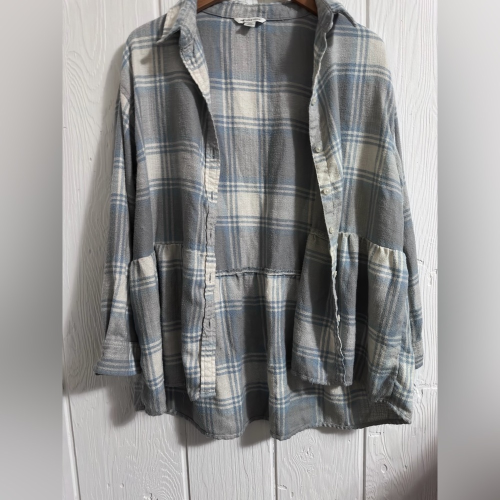 Peplum Plaid Flannel Top - Picture 6 of 9